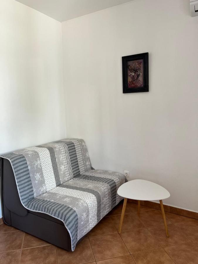 Apartment Sole ポレッチ エクステリア 写真
